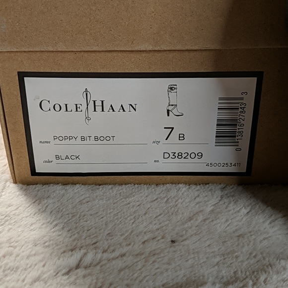 👠 Cole Haan Boots - Picture 9 of 10